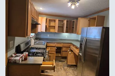 128 W Homer Avenue, Harrisburg, IL 62946 - Photo 7
