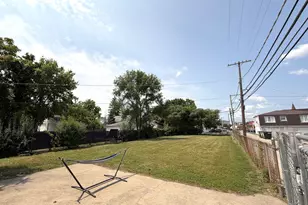 3940 Center Ave, Lyons, IL 60534 - Photo 3
