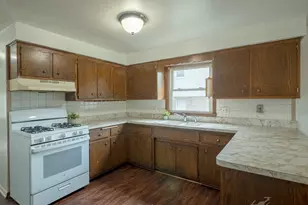 3940 Center Ave, Lyons, IL 60534 - Photo 7