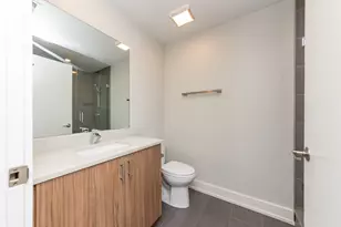2111 S Halsted St, Chicago, IL 60608 - Photo 9