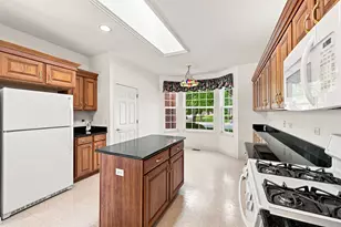 12970 Cold Springs Dr, Huntley, IL 60142 - Photo 11