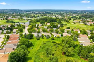 12970 Cold Springs Dr, Huntley, IL 60142 - Photo 35