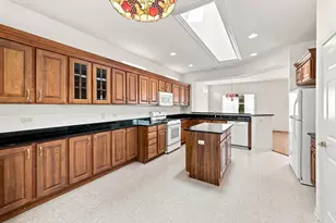 12970 Cold Springs Dr, Huntley, IL 60142 - Photo 13