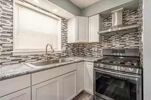 3307 E 136th St, Chicago, IL 60633 - Photo 7
