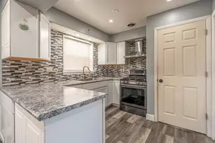 3307 E 136th St, Chicago, IL 60633 - Photo 9
