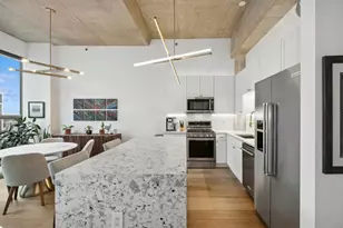 125 E 13th St, Chicago, IL 60605 - Photo 5