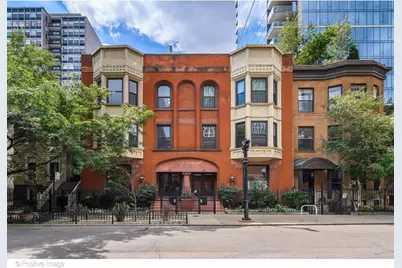 17 E Division Street #1E, Chicago, IL 60610 - Photo 1