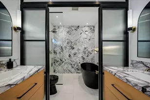 17 E Division St, Chicago, IL 60610 - Photo 21