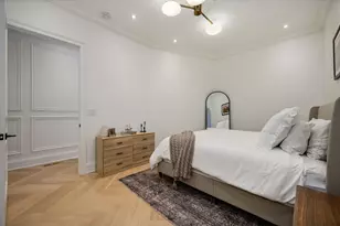 17 E Division St, Chicago, IL 60610 - Photo 19