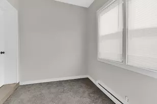 8042 S Champlain Ave, Chicago, IL 60619 - Photo 13