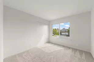 623 Wintergreen Cir, Naperville, IL 60540 - Photo 31