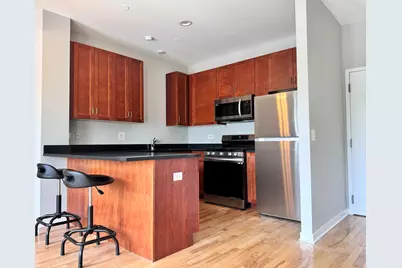 1075 W Roosevelt Road #305, Chicago, IL 60608 - Photo 13
