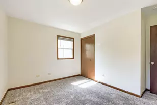 311 Notre Dame Ave, Joliet, IL 60436 - Photo 31