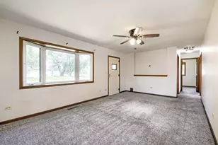 311 Notre Dame Ave, Joliet, IL 60436 - Photo 5