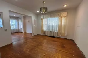 5921 W Berenice Ave, Chicago, IL 60634 - Photo 7