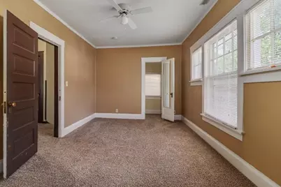 506 N McLean Street, Bloomington, IL 61701 - Photo 11