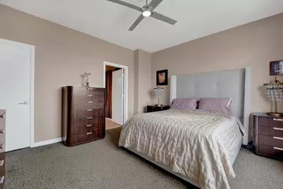 1033 W 14th Place #318, Chicago, IL 60608 - Photo 15