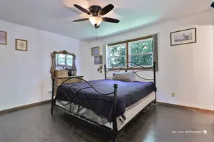 2401 Mallard Dr, Lindenhurst, IL 60046 - Photo 9