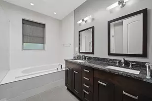 4820 N Paulina St, Chicago, IL 60640 - Photo 17