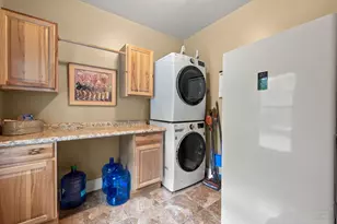 2802 N Ringwood Rd, McHenry, IL 60050 - Photo 11
