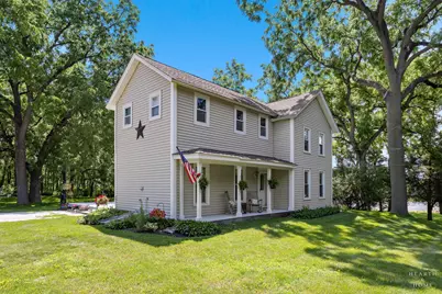 2802 N Ringwood Road, McHenry, IL 60050 - Photo 1