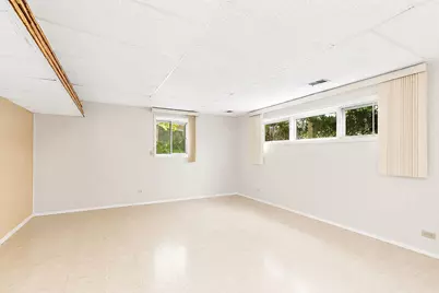 2825 Grissom Court, Woodridge, IL 60517 - Photo 15