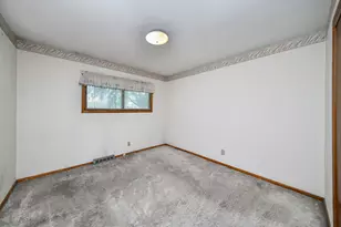 1251 Trillium Ct, Batavia, IL 60510 - Photo 7