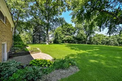 1251 Trillium Court, Batavia, IL 60510 - Photo 13