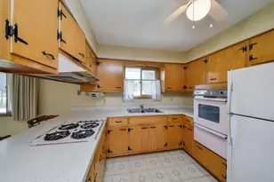 1251 Trillium Ct, Batavia, IL 60510 - Photo 5