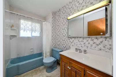 1251 Trillium Court, Batavia, IL 60510 - Photo 9