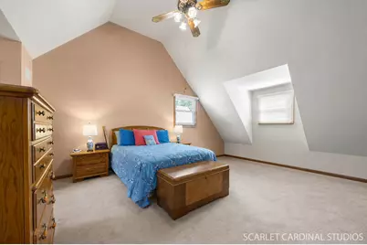 904 Santa Rosa Avenue, Wheaton, IL 60187 - Photo 17