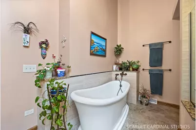 904 Santa Rosa Avenue, Wheaton, IL 60187 - Photo 23