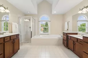 175 Clover Hill Ln, North Barrington, IL 60010 - Photo 23