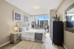 100 E 14th St, Chicago, IL 60605 - Photo 13