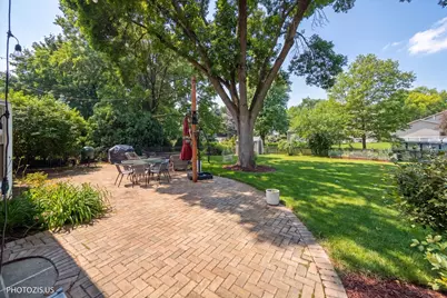 2205 Riverlea Circle, Naperville, IL 60565 - Photo 3