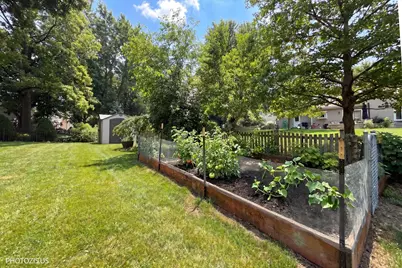2205 Riverlea Circle, Naperville, IL 60565 - Photo 11