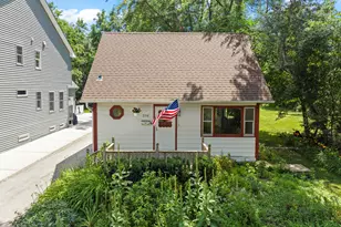 316 W 5th Ave, Naperville, IL 60563 - Photo 23