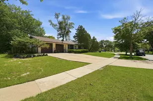 1509 Chatham Ln, Schaumburg, IL 60193 - Photo 3