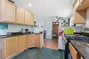 1509 Chatham Ln, Schaumburg, IL 60193 - Photo 13