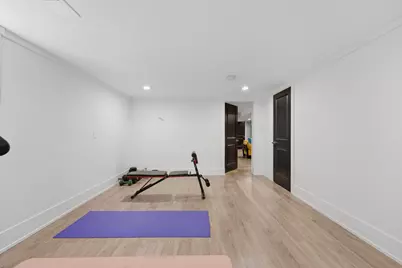 6226 N Le Mai Avenue, Chicago, IL 60646 - Photo 27