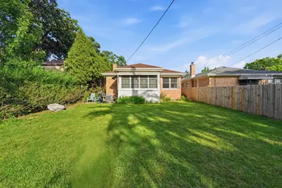 6226 N Le Mai Avenue, Chicago, IL 60646 - Photo 31