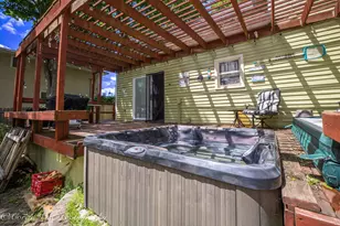 320 E High St, Sycamore, IL 60178 - Photo 13