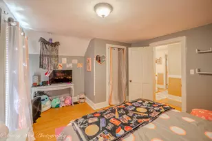 320 E High St, Sycamore, IL 60178 - Photo 9