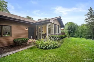 10033 W Hillshire Dr, Richmond, IL 60071 - Photo 29