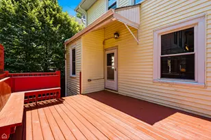 3757 N Bosworth Ave, Chicago, IL 60613 - Photo 31