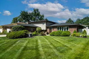13940 Charleston Dr, Orland Park, IL 60462 - Photo 1