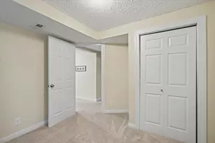 2101 Talans Dr, Champaign, IL 61822 - Photo 53