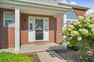 2101 Talans Dr, Champaign, IL 61822 - Photo 5