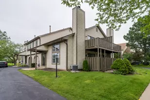 1224 Clematis Dr, Streamwood, IL 60107 - Photo 1