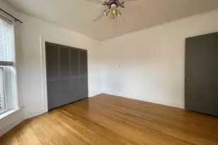 5832 N Virginia Ave, Chicago, IL 60659 - Photo 9